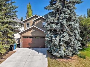 1574 SE Evergreen Dr SW, Calgary, AB T2Y 3B7