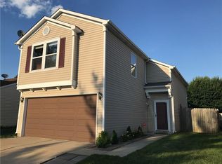1225 Crescent Dr, Greenwood, IN