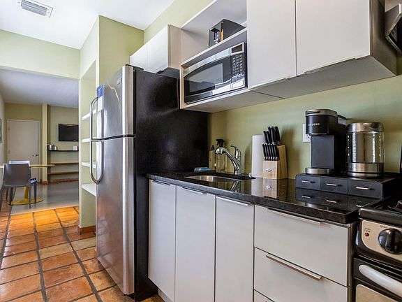3rd image of 405 Espanola Way #Id380689p