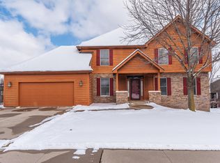 813 Fox Croft Cir SW, Rochester, MN 55902