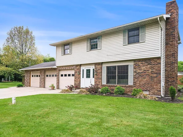 1911 E Walnut St, Warsaw, IN 46582
