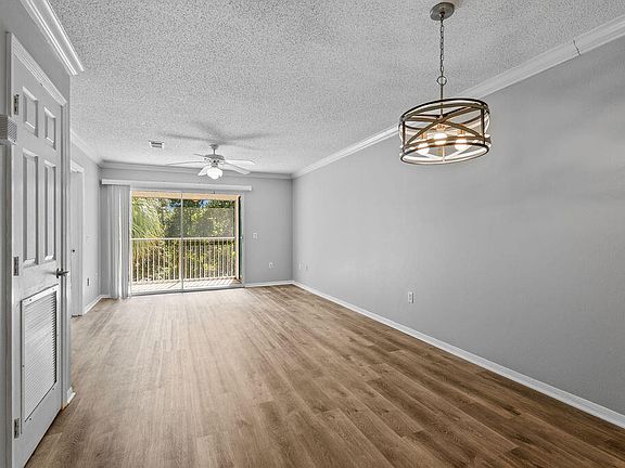 4th image of 4274 Calinda Ln APT 236