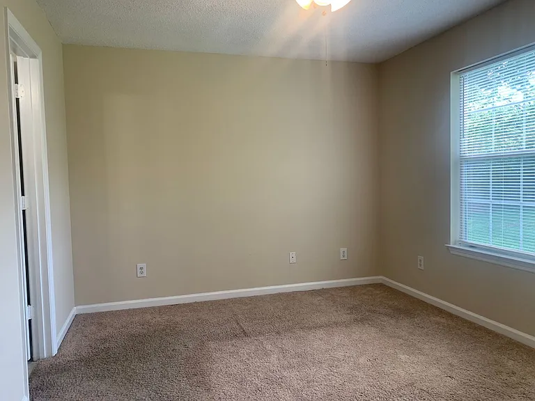 115 Sugar Bluff Ln NW — Photo 8