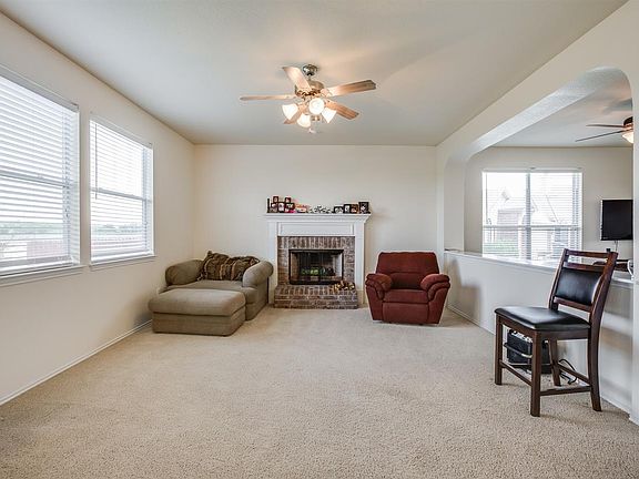 5th image of 6405 Serena Ln