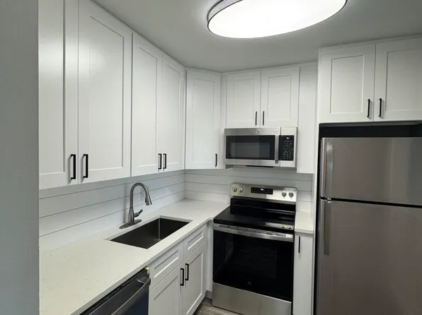 115 S South Boulevard #2c, Boynton Beach, FL 33435