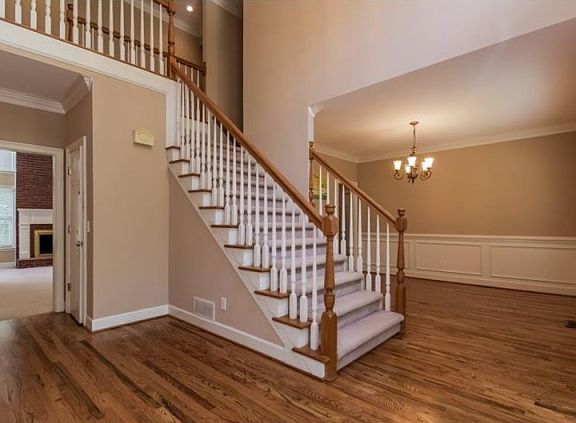2nd image of 5190 Beech Forest Dr