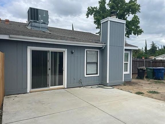 3rd image of 5550 Tupelo Dr