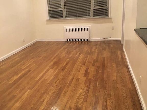 5th image of 4310 209th St APT 2