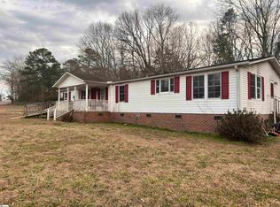 1550 Crawford Rd, Gray Court, SC 29645