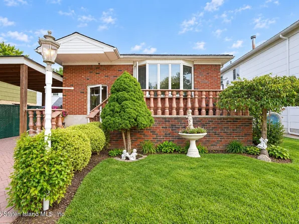 27 Muller Ave, Staten Island, NY 10314