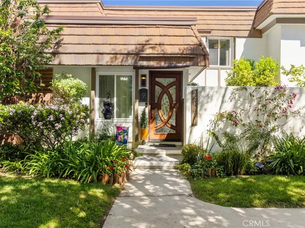 22170 James Alan Cir Unit 4, Chatsworth, CA 91311