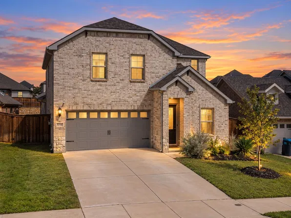 5725 Castle Peak Bnd, Fort Worth, TX 76126