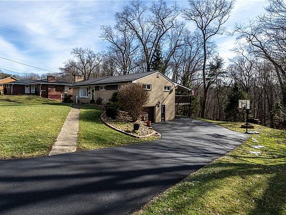 3rd image of 310 Westbrook Dr