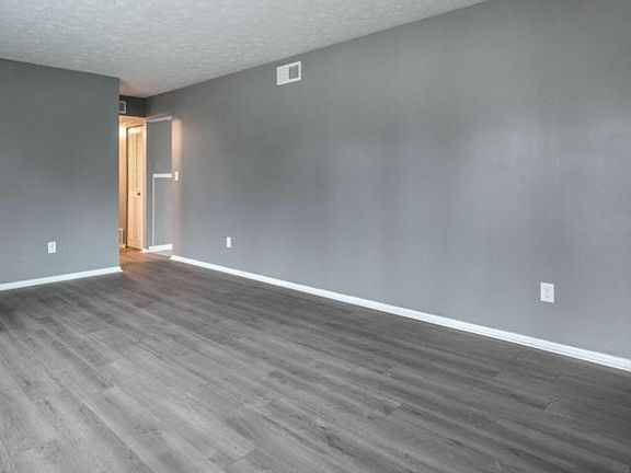 2nd image of 5209 Delaware Dr