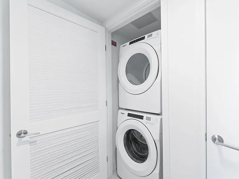 Washer/Dryer