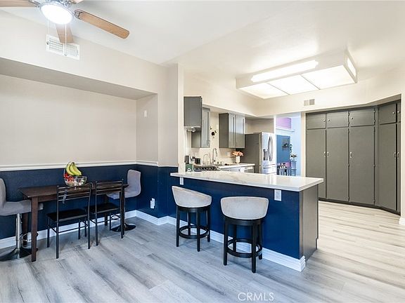 3rd image of 4897 Penrose Ave