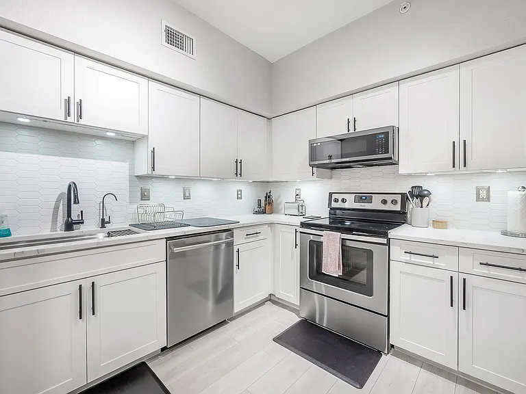 410 S Armenia Ave #928 — Photo 10