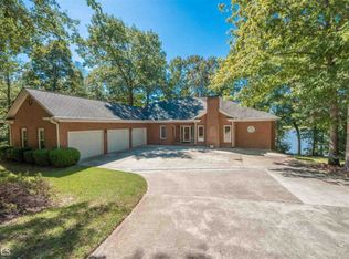 120 Lakeside Trl, Fayetteville, GA 30214