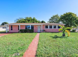 4530 NW 171st St, Miami Gardens, FL 33055