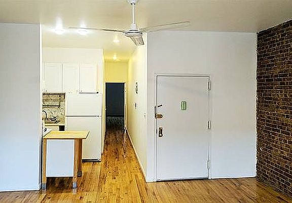 2nd image of 347 W 123rd St #3