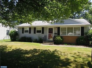 12 Matthew Dr, Hamilton, NJ 08690