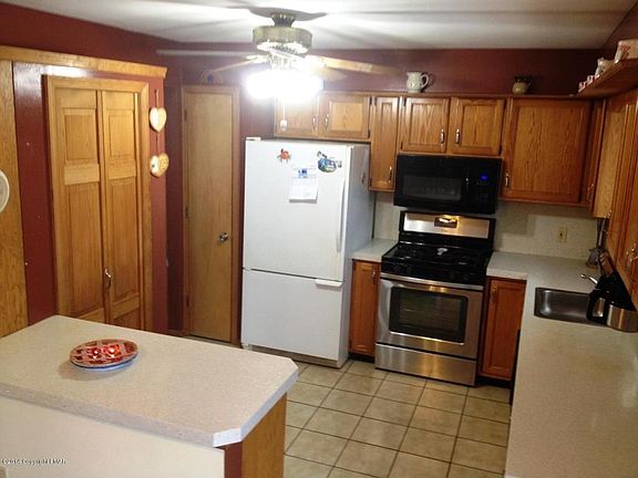 3rd image of 32 Cobblewood Dr