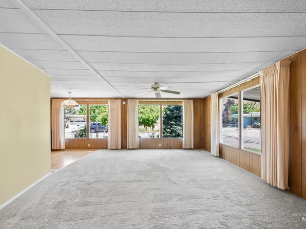 5469 E Princess Dr, Boise, ID 83716