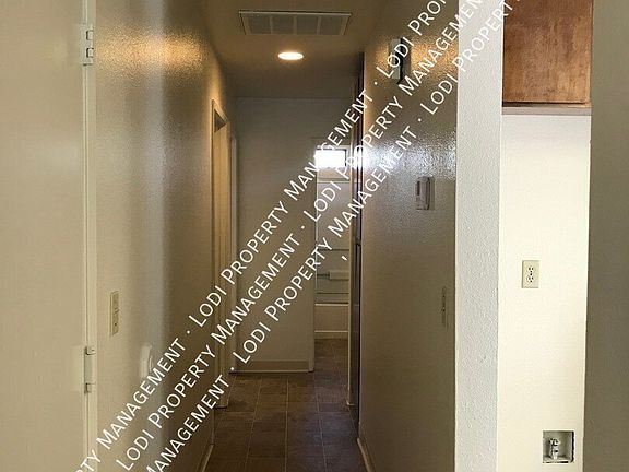 3rd image of 355 Valley Ave