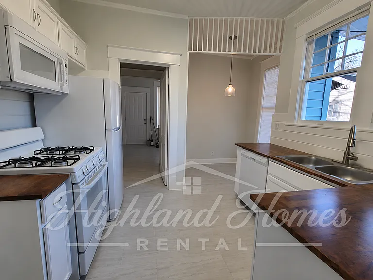 515 Boulevard St — Photo 6