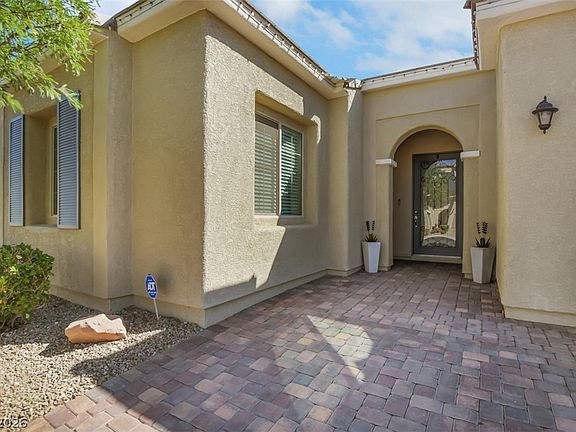 4th image of 349 Bronze Creek Ct