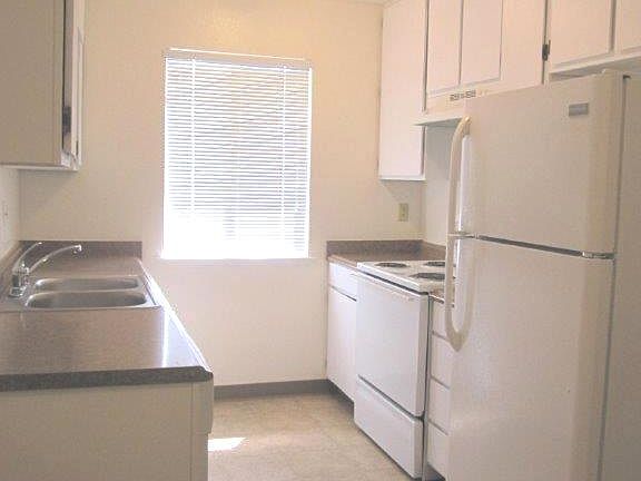 3rd image of 7080 Eigleberry St APT 6