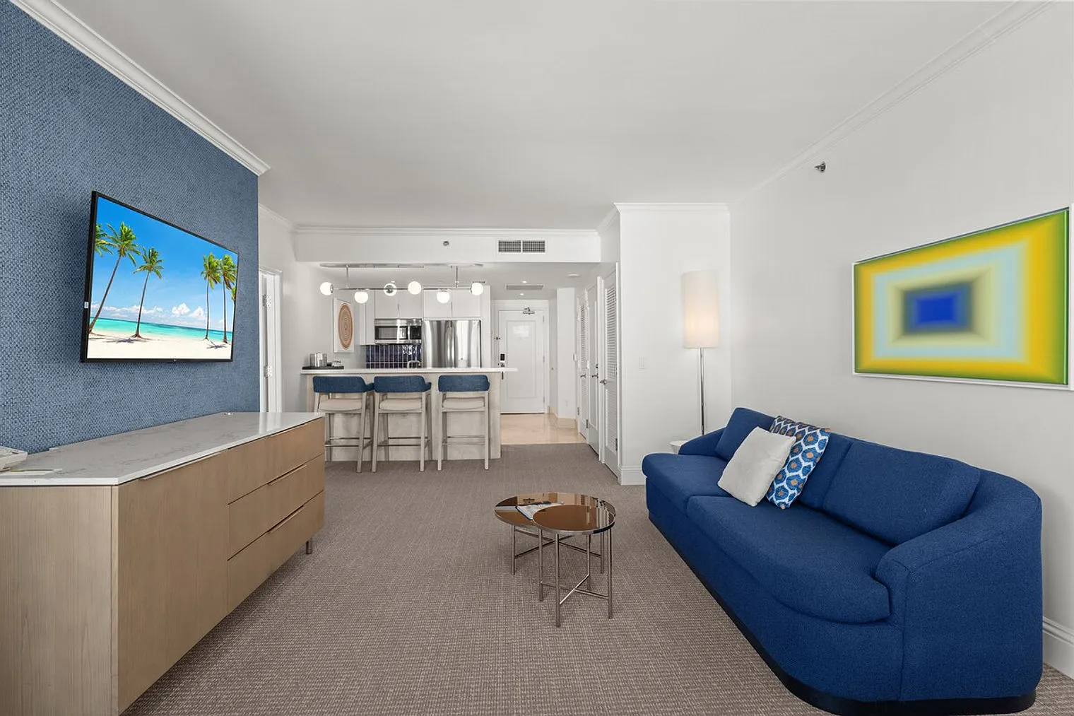 1 bed, 2.0 bath, 1076 sqft, $8,926 — Photo 3