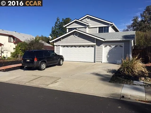 2919 Sunflower Dr photo 1