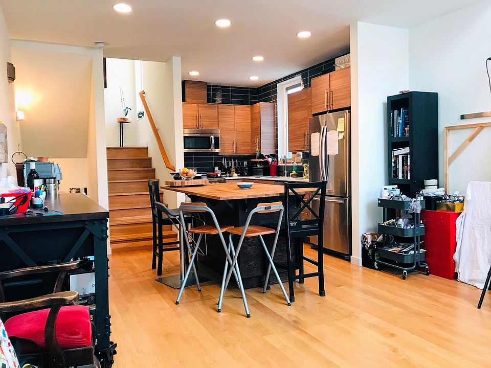 Main level kitchen