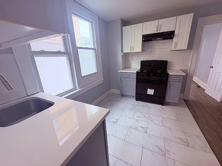 10 Rosa Parks Blvd #1A — Photo 1