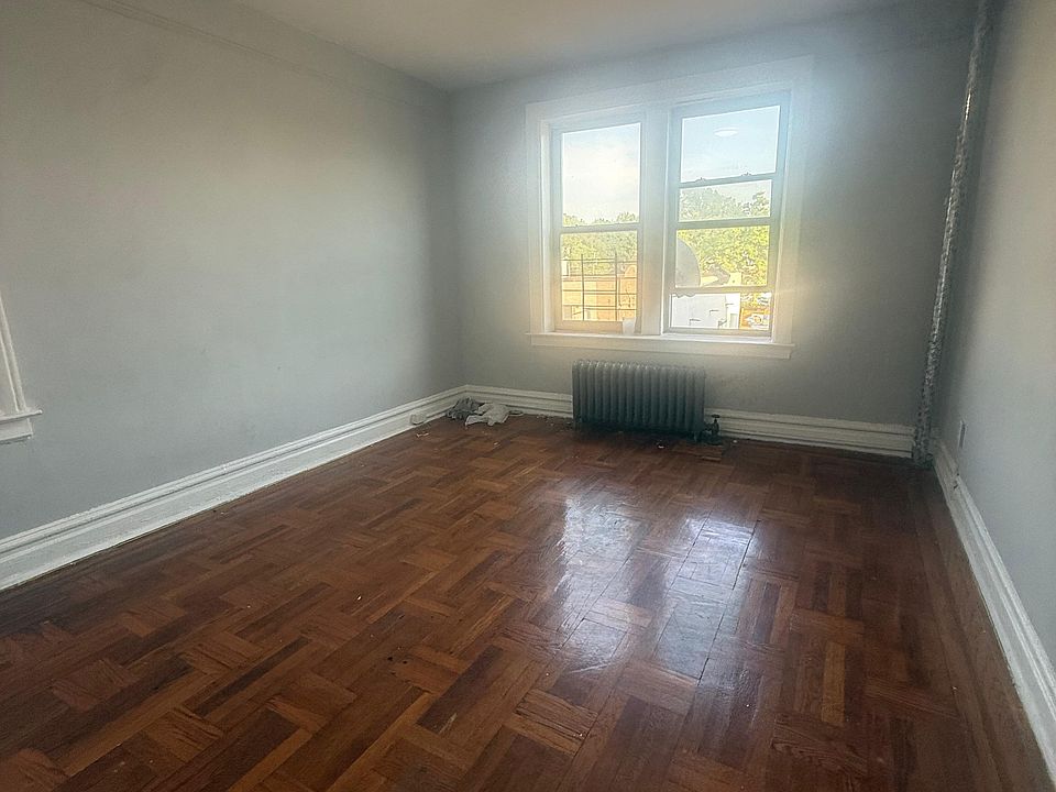 1st image of 160 Ellis Ave #308C
