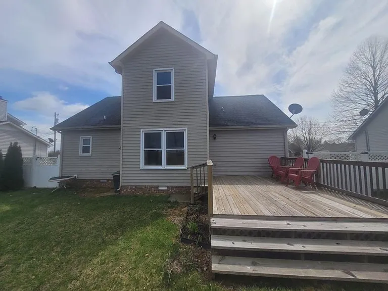 1225 Cobblestone Ln — Photo 16