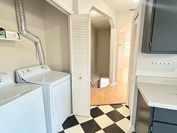 5th image of 2782 Forbes St #2782
