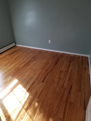 Rented by Paragon Real Estate Corporation | media 23