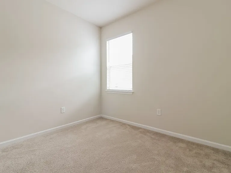 18424 Hunters Meadow Walk — Photo 12
