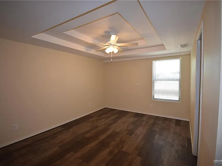 904 W 31st St — Photo 12