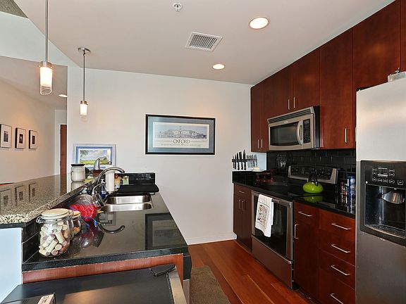 5th image of 1700 Bassett St Unit 1218