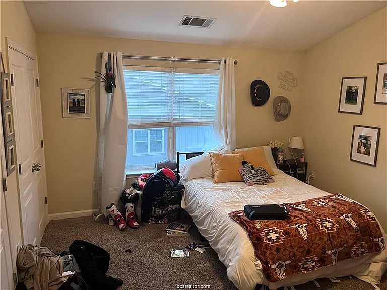 1725 Harvey Mitchell Pkwy S #1732 — Photo 5