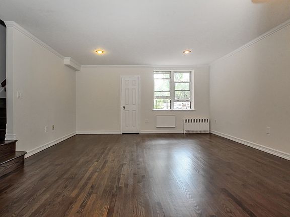 5th image of 28 W 96th St APT 9