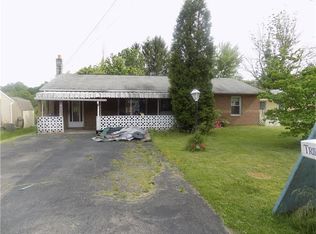 623 Westchester Dr, North Huntingdon, PA 15642