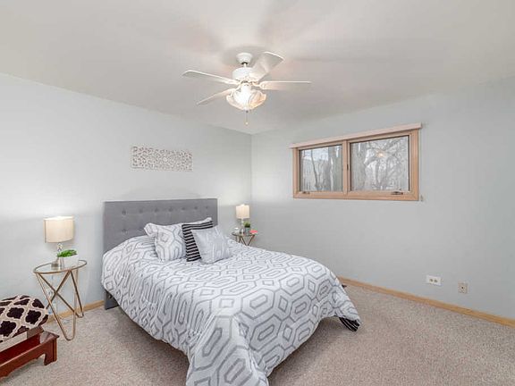 5th image of 2944 N Nashville Ave