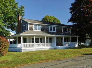 97 Sunrise Rd, Groton, CT 06340