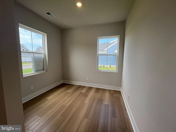 5th image of 26408 E Old Gate Dr
