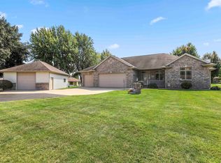 602 W Forest St, Black Creek, WI 54106