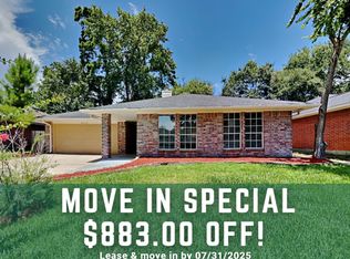 2419 Sherwood Hollow Ln, Kingwood, TX 77339